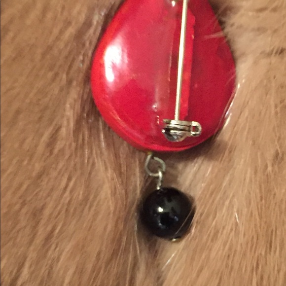 Not for sale-NWOT Red Swan Cinnabar Brooch👧🏻 - Picture 3 of 3